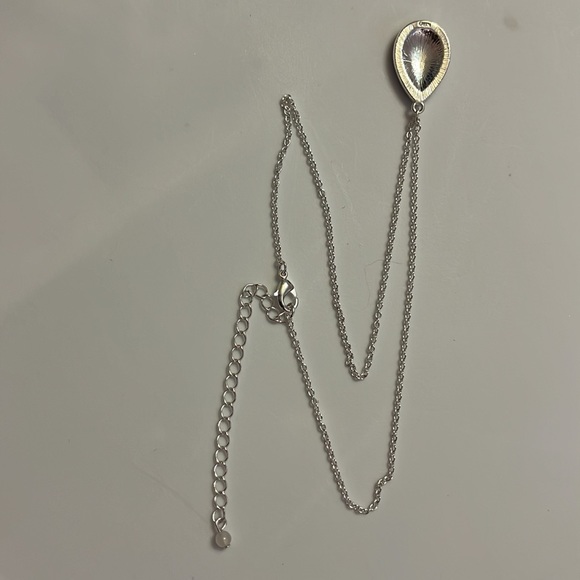 Avon Pastel Pave (Violet/Aqua/Sapphire & Tanzanite) Silver-Tone Pendant Necklace - Picture 10 of 13